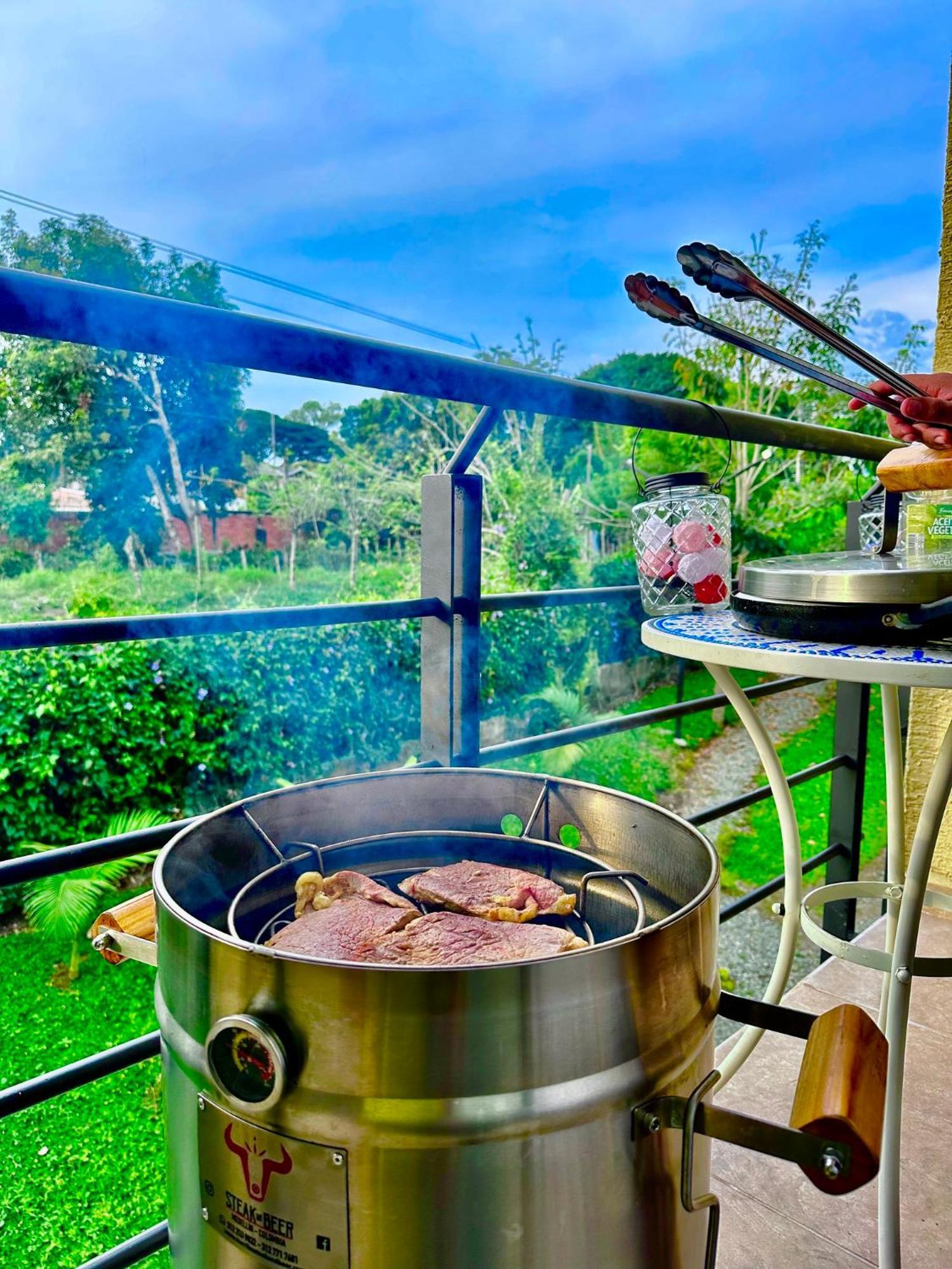 Apartamento Privado Vacacional A 5M Del Aeropuerto, 20 Minutos Del Parque Del Cafe Y Centro De Armenia Con 4 Piscinas, 3 Jacuzzi, Sauna By Molca Xperiences 3H Exterior photo